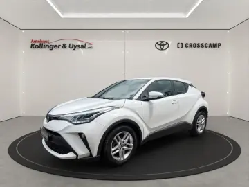 TOYOTA C-HR Hybrid Flow