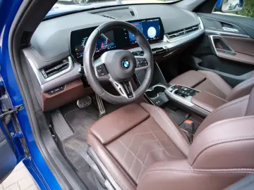 BMW X1 xDrive20d M SPORT.DR.ASS.PR.ASS.SHZ.3 STÜCK