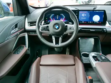 BMW X1 xDrive20d M SPORT.DR.ASS.PR.ASS.SHZ.3 STÜCK