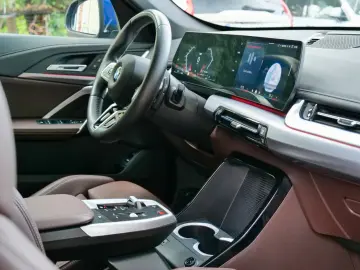 BMW X1 xDrive20d M SPORT.DR.ASS.PR.ASS.SHZ.3 STÜCK