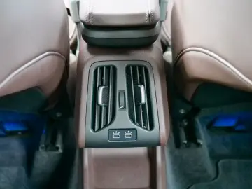 BMW X1 xDrive20d M SPORT.DR.ASS.PR.ASS.SHZ.3 STÜCK