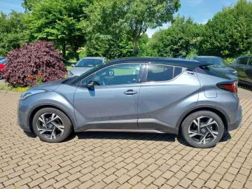 TOYOTA C-HR 2.0 Hybrid Team Deutschland
