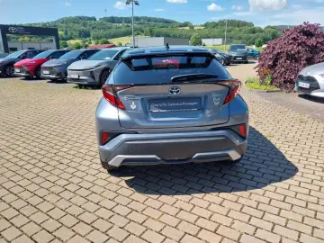 TOYOTA C-HR 2.0 Hybrid Team Deutschland