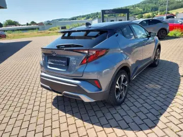 TOYOTA C-HR 2.0 Hybrid Team Deutschland
