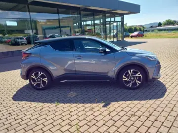 TOYOTA C-HR 2.0 Hybrid Team Deutschland