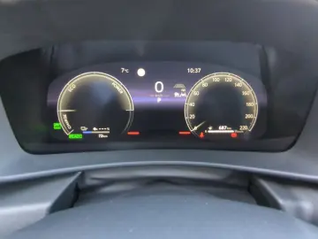 TOYOTA C-HR Plug-In Hybrid 2.0 EU6e FWD Teamplayer CVT