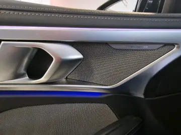 BMW M850i xDrive GranCoupe DAB Aktivlenkung WLAN