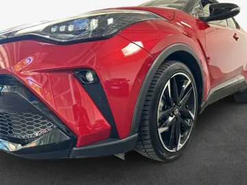 TOYOTA C-HR 2.0 Hybrid GR Sport