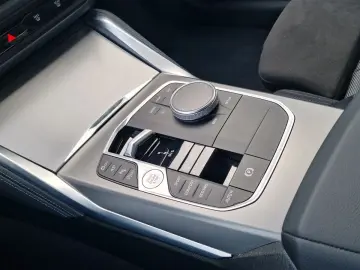 BMW M240i xDrive Coupe HiFi DAB LED RFK Komfortzg.