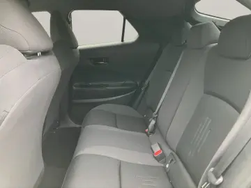 TOYOTA C-HR Hybrid FWD Teamplayer