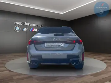 BMW M135 i xDrive ACC 19 Zoll H K HUD 360Kamera