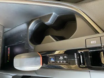TOYOTA C-HR 1.8 Hybrid Teamplayer  Technik Paket CAM SH