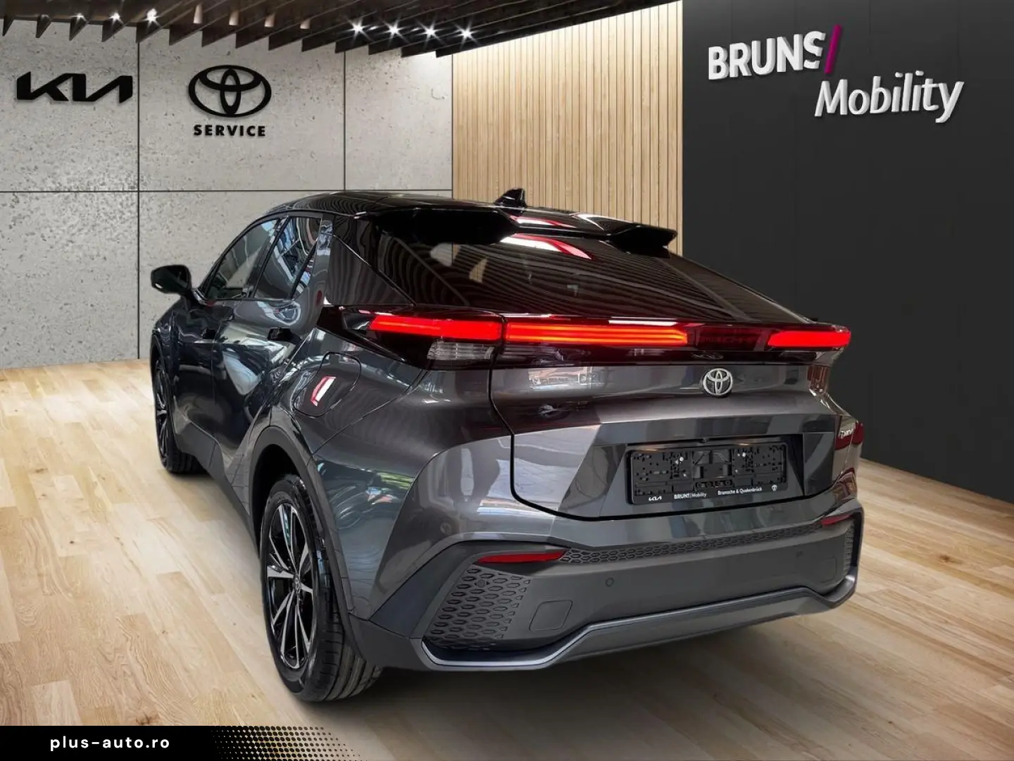 TOYOTA C-HR 1.8 Hybrid Teamplayer   Technik-Paket