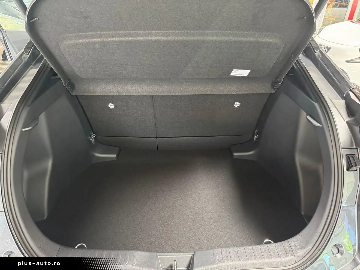 TOYOTA C-HR 1.8 Hybrid Teamplayer   Technik-Paket