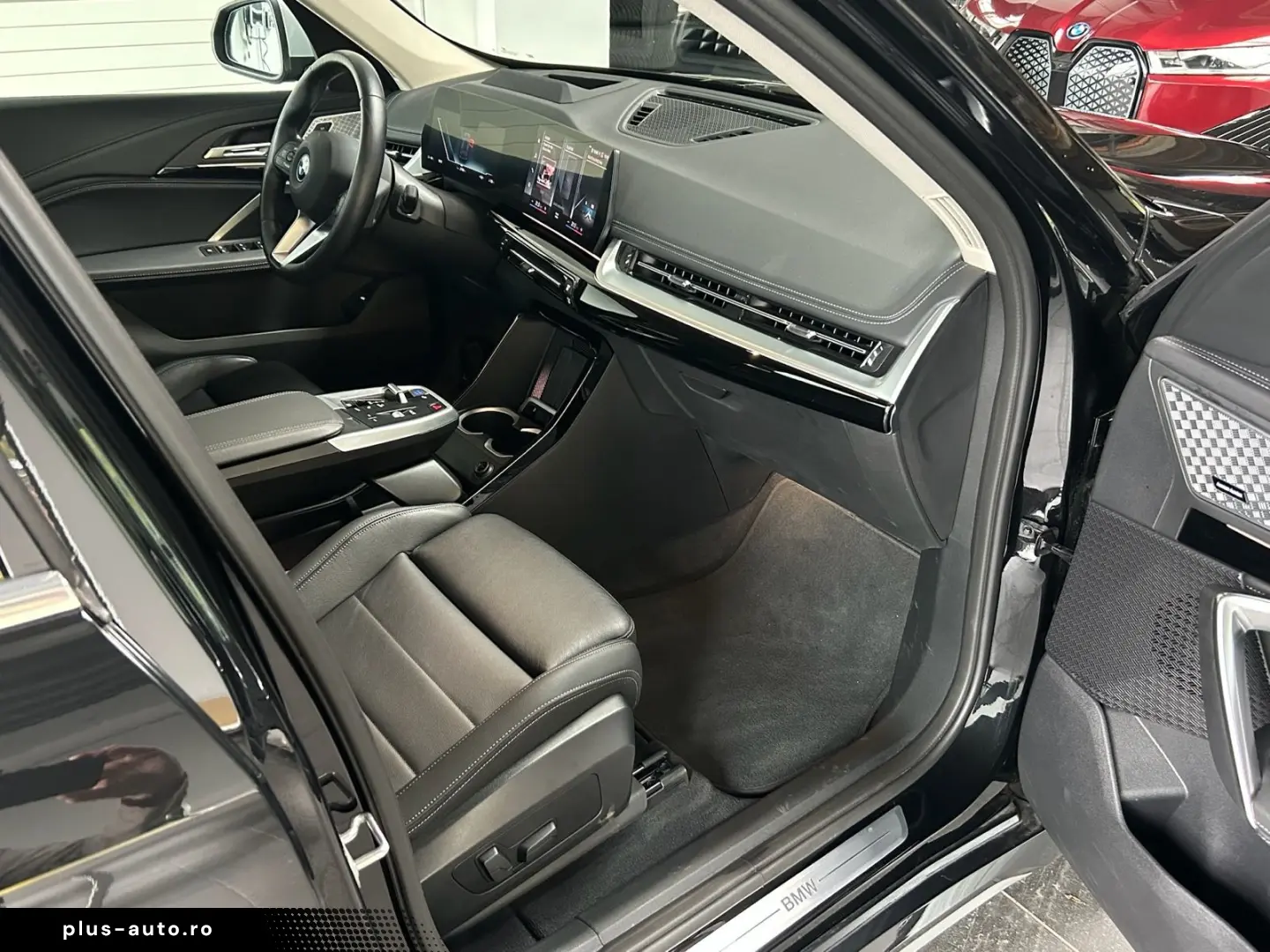 BMW iX1 2023 — imagine 13