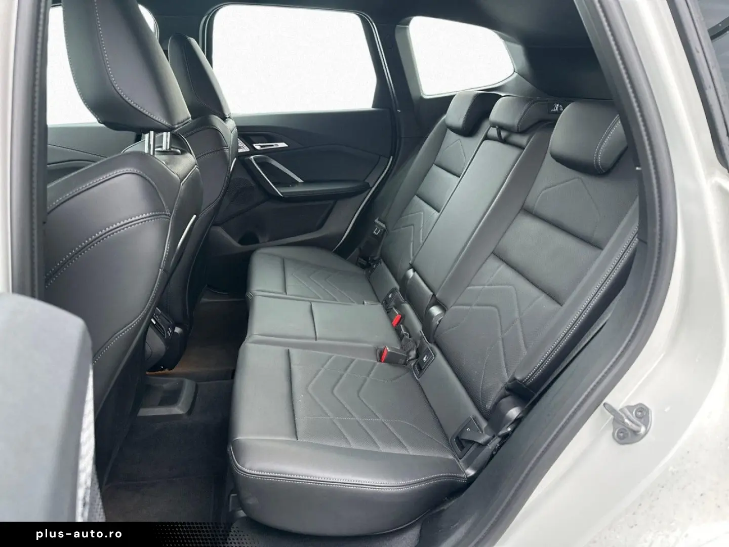 BMW X1 2025 — imagine 8