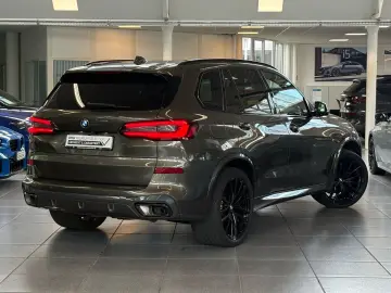 BMW X5 xDrive30d MSport DA PA Laser SkyLounge 22  LM
