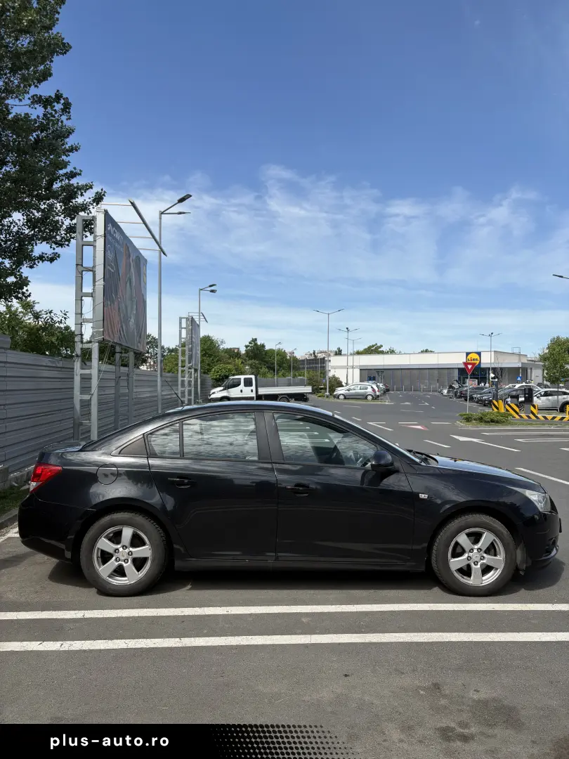 CHEVROLET Cruze 2011 — imagine 3
