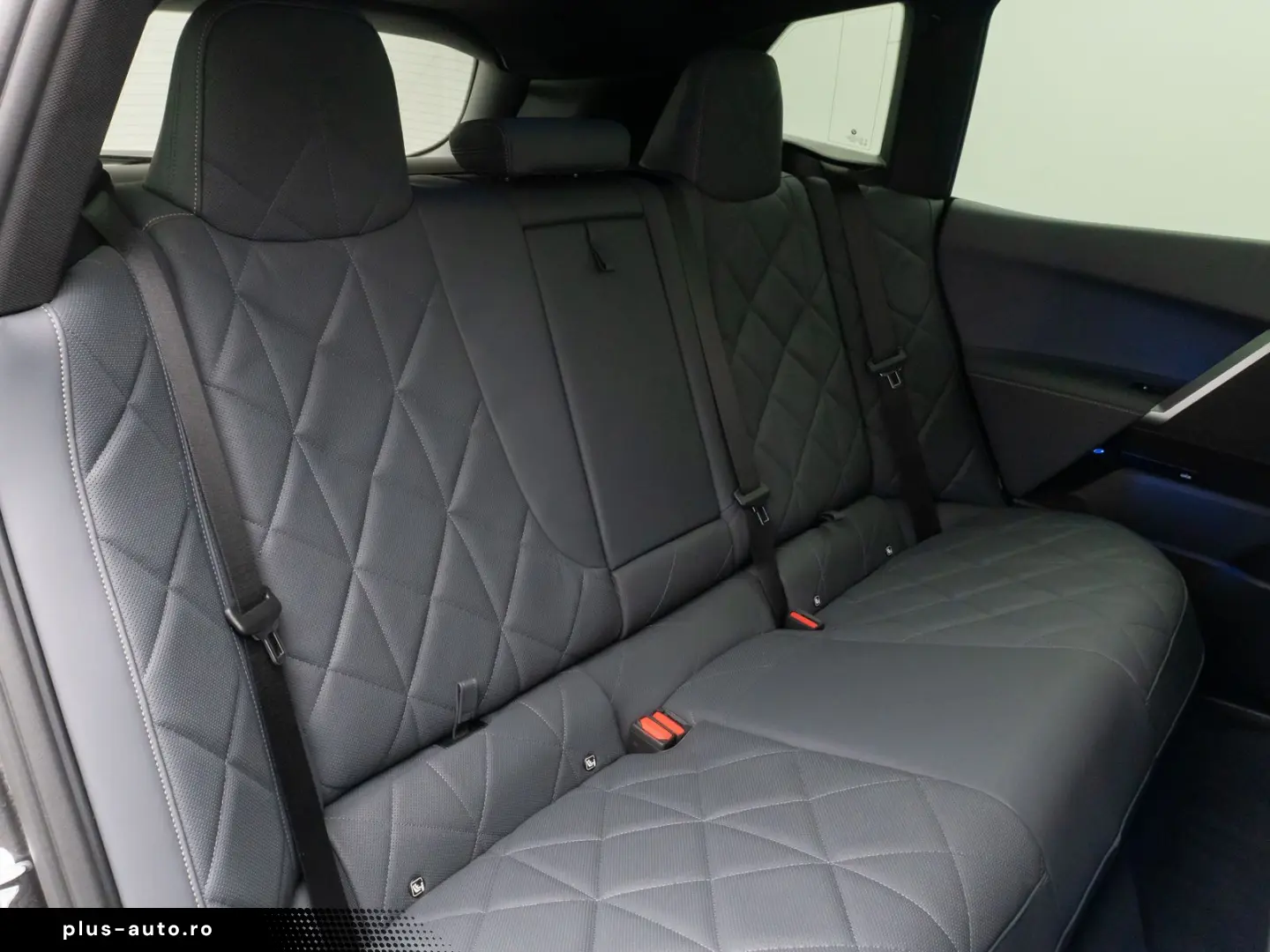 BMW iX 2024 — imagine 28