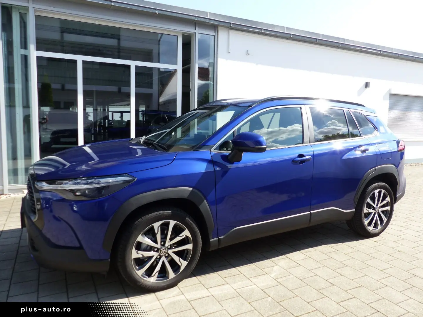TOYOTA Corolla Cross 2024 — imagine 3