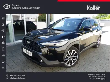 TOYOTA Corolla Cross 2.0 Hybrid TeamD Navi LED SHZ Taxi