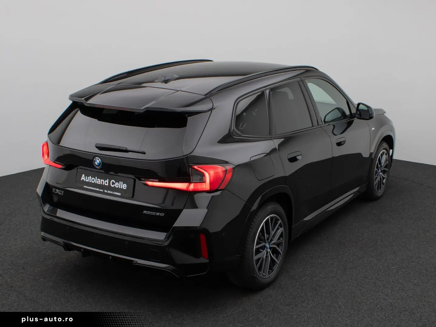 BMW iX1 2023 — imagine 7