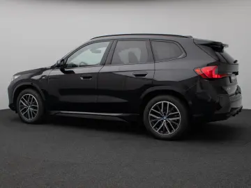 BMW iX1 xD30 M Sport Kamera DAB Komfort Fernlichtass