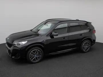 BMW iX1 xD30 M Sport Kamera DAB Komfort Fernlichtass