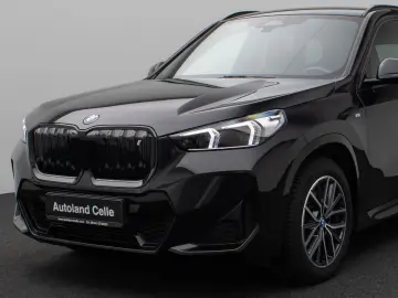 BMW iX1 xD30 M Sport Kamera DAB Komfort Fernlichtass