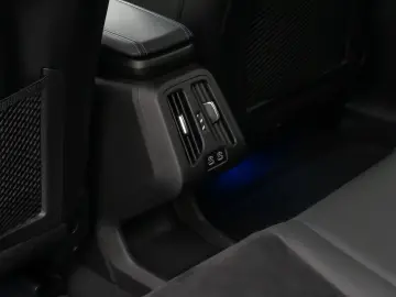 BMW iX1 xD30 M Sport Kamera DAB Komfort Fernlichtass