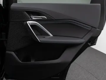 BMW iX1 xD30 M Sport Kamera DAB Komfort Fernlichtass