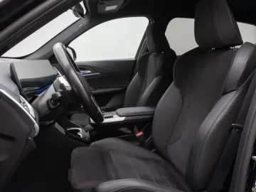 BMW iX1 xD30 M Sport Kamera DAB Komfort Fernlichtass
