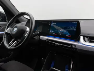 BMW iX1 xD30 M Sport Kamera DAB Komfort Fernlichtass