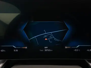 BMW iX1 xD30 M Sport Kamera DAB Komfort Fernlichtass