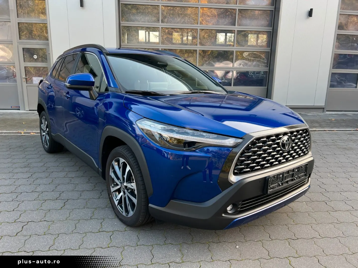 TOYOTA Corolla Cross 1.8 Hybrid Style Comfort BSM  TOP