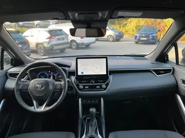 TOYOTA Corolla Cross 1.8 Hybrid Style Comfort BSM  TOP