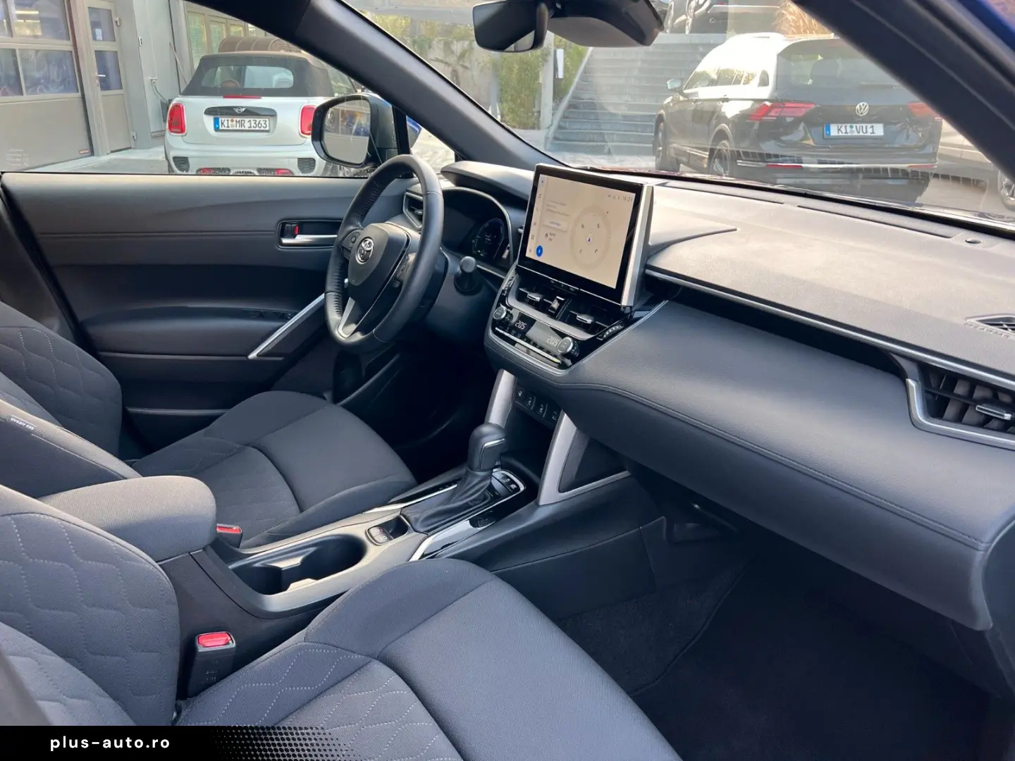 TOYOTA Corolla Cross 2023 — imagine 10