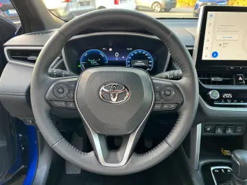 TOYOTA Corolla Cross 1.8 Hybrid Style Comfort BSM  TOP