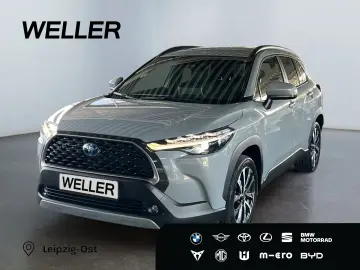 TOYOTA Corolla Cross Hybrid 2.0 Team D  LED ACC SHZ CAM