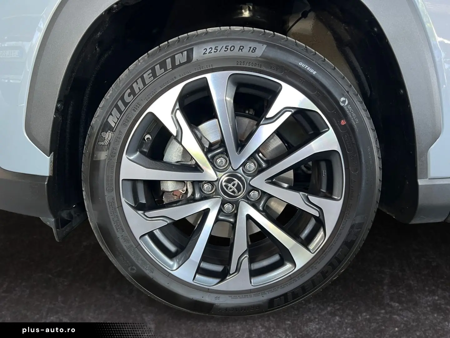 TOYOTA Corolla Cross Hybrid 2.0 Team D  LED ACC SHZ CAM