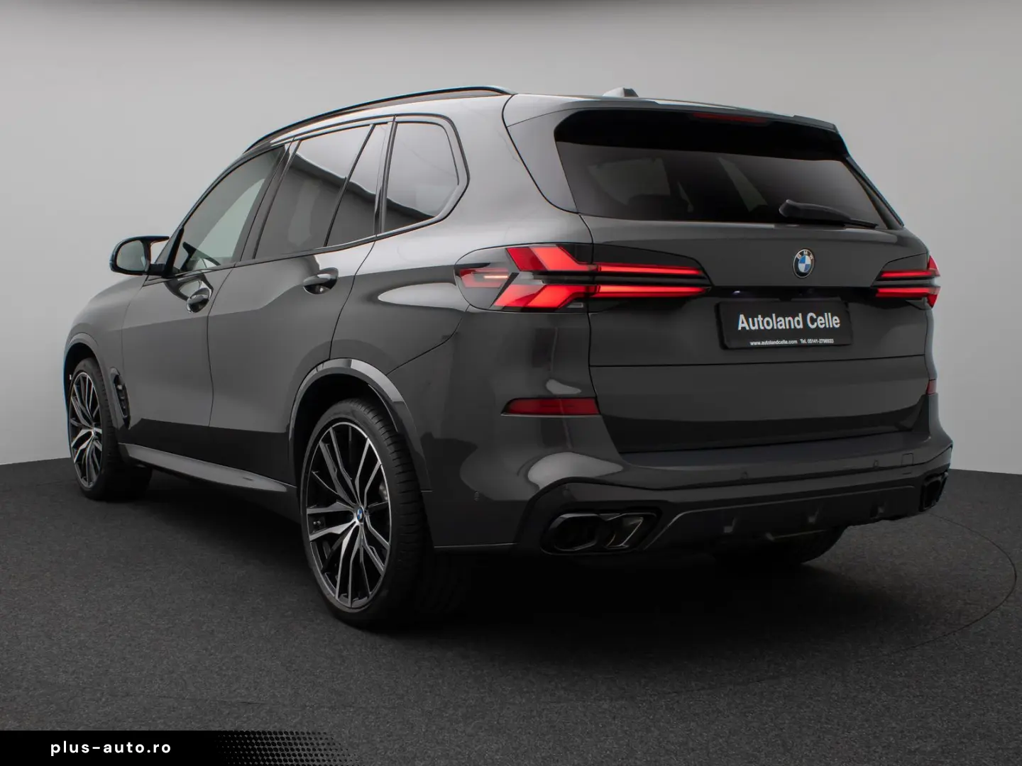 BMW X5 M 2023 — imagine 9