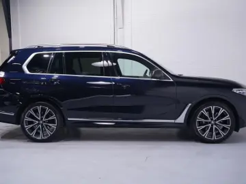 BMW X7 xDrive40i M Sport NAP M Stoelen Carbon spiege