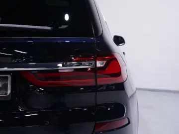 BMW X7 xDrive40i M Sport NAP M Stoelen Carbon spiege