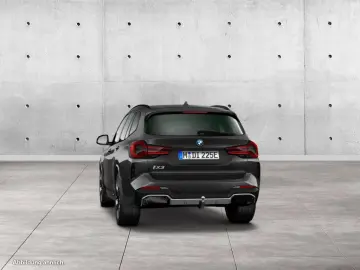 BMW iX3 Impressive Head-up-Display  AHK  Panoramadac