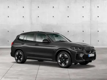 BMW iX3 Impressive Head-up-Display  AHK  Panoramadac