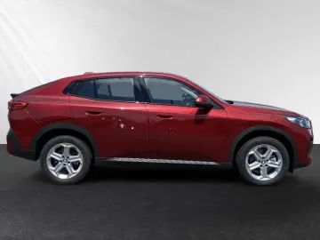BMW X2 sDrive20i Inkl. € 1.190 Zubehörbonus  Head-Up