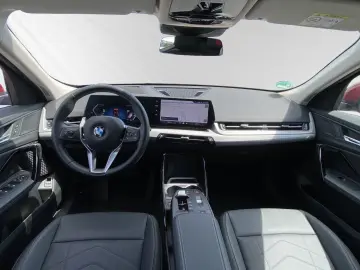BMW X2 sDrive20i Inkl. € 1.190 Zubehörbonus  Head-Up