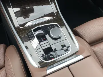 BMW X5 xDrive50e Inkl. € 1.190 Zubehörbonus  Anhänge