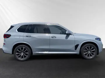 BMW X5 xDrive30d Inkl. € 1.190 Zubehörbonus  M Sport
