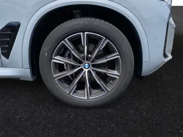 BMW X5 xDrive30d Inkl. € 1.190 Zubehörbonus  M Sport
